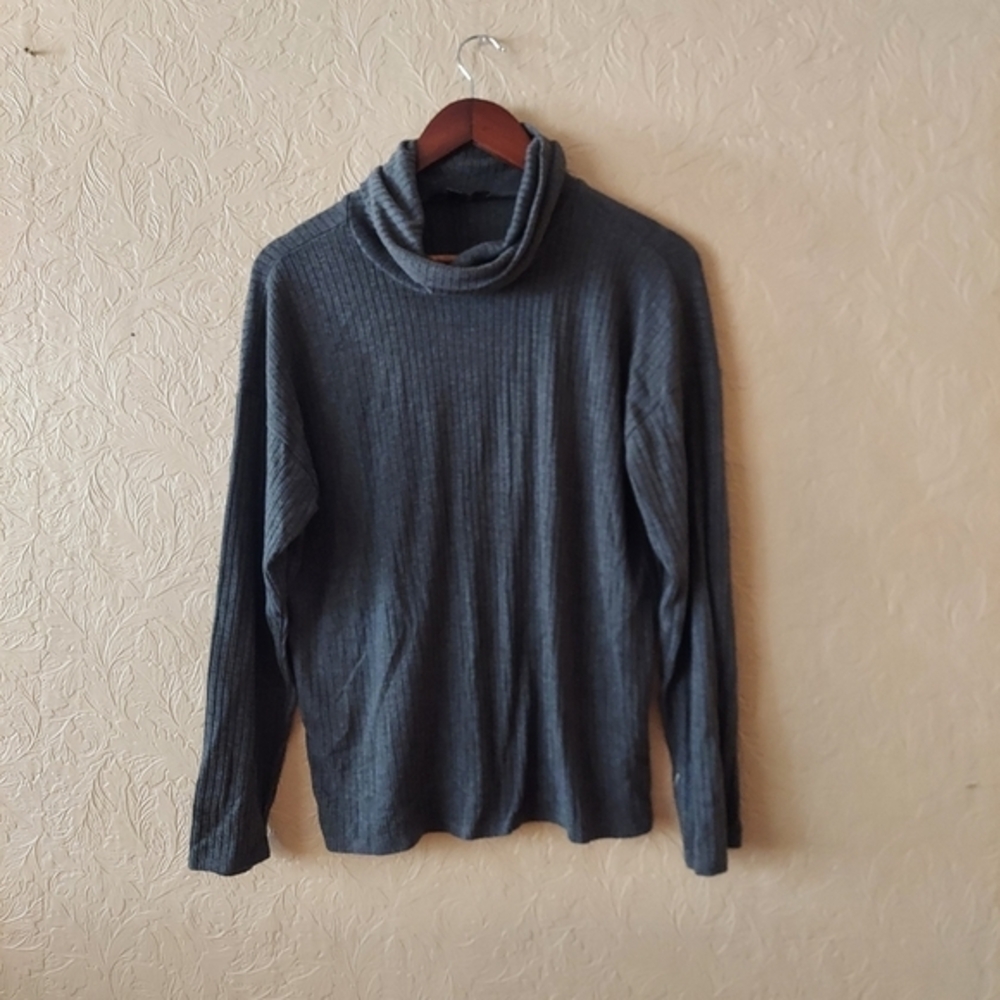 Forever 21 grey ribbed cowl neck sweater Sz small